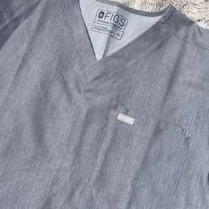 Figs Heather Gray V-Neck Scrub Top